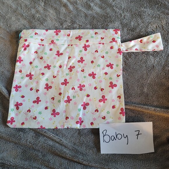 Portable Changing Table - Picture 2 of 7